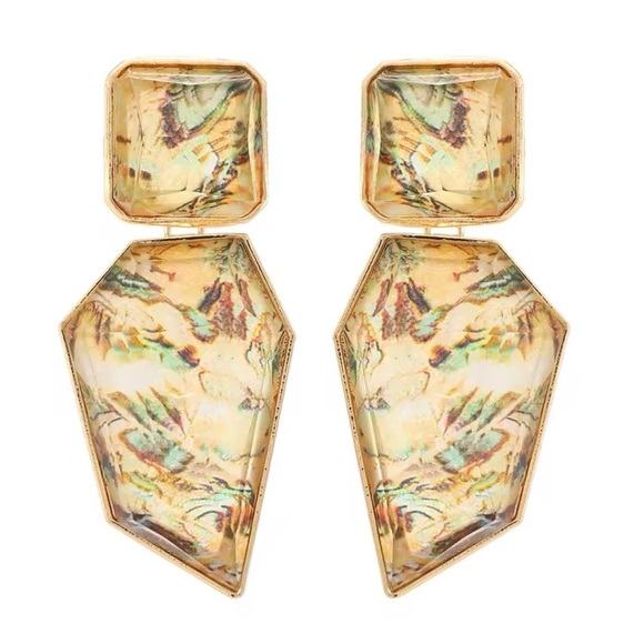 Zara Chandelier Gold Earrings